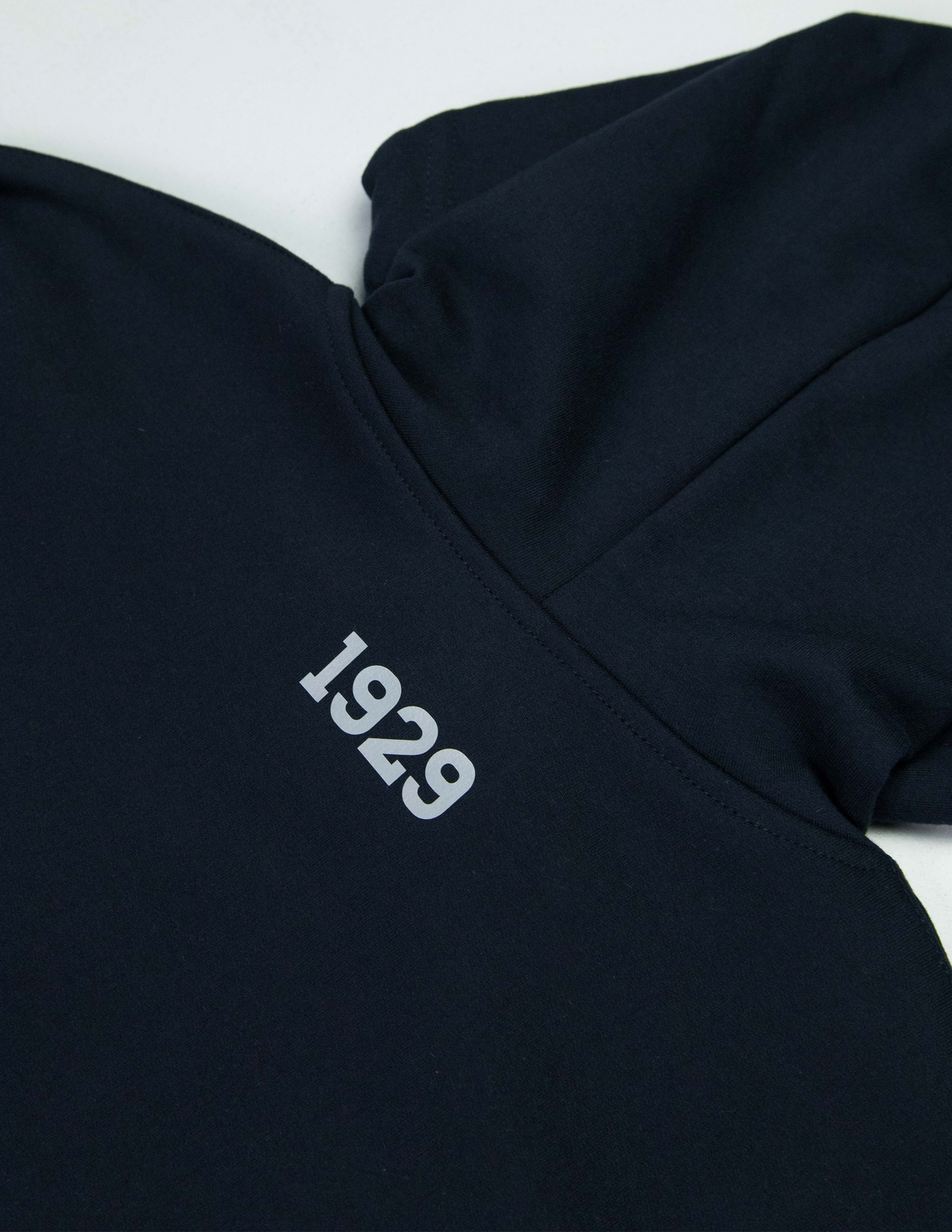 Sudadera Hoodie Essentials AZUL MARINO – Logo EBC