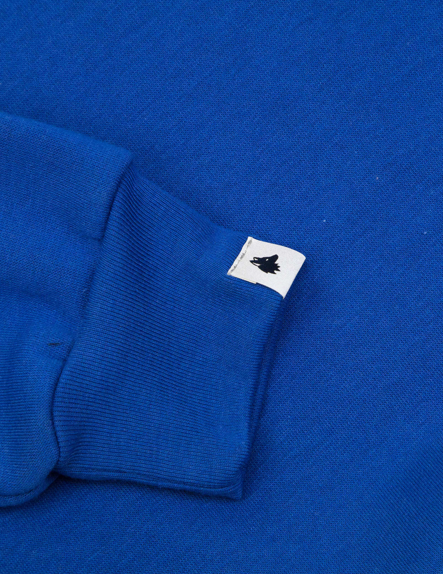 Sudadera Crewneck Essentials AZUL REY – EBC