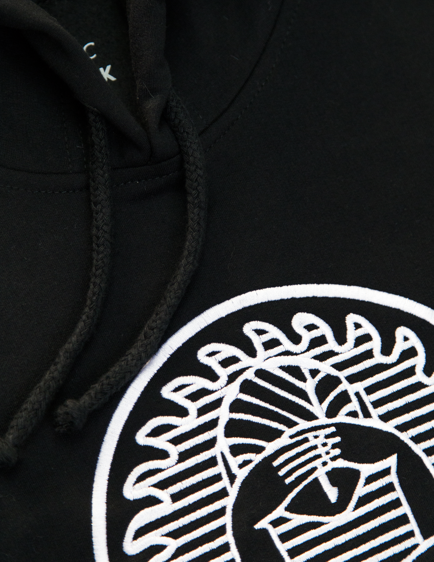 Sudadera Hoodie Essentials NEGRO - VINTAGE